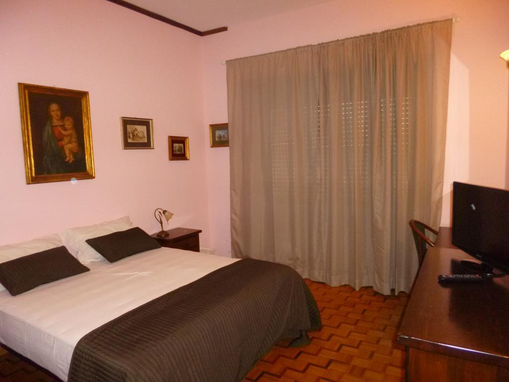 Gianicolo Residenza Carini Roma Exterior foto